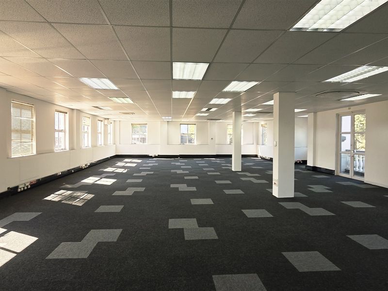 Office space to let in Peter Place - Photo 9