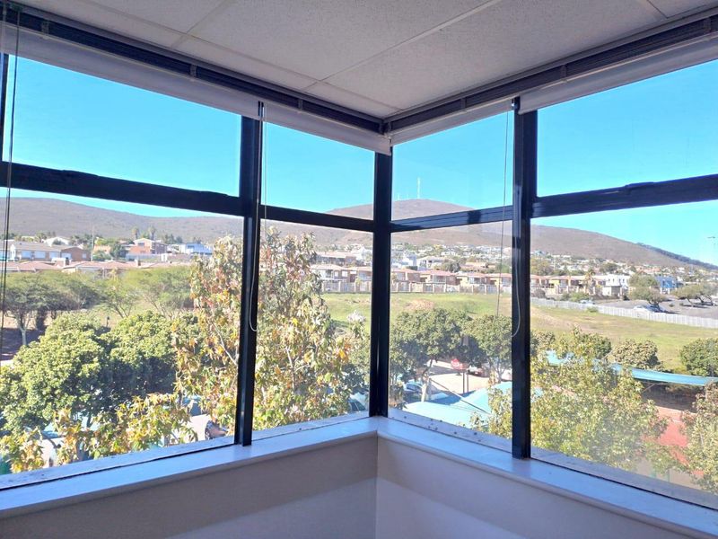 2nd Floor Office Space To Let at Plattekloof Office Park - Photo 6