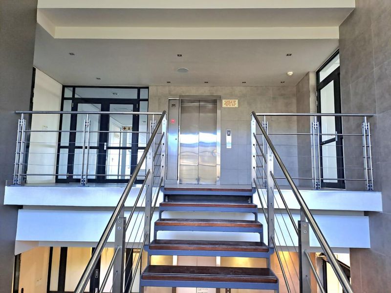 2nd Floor Office Space To Let at Plattekloof Office Park - Photo 2