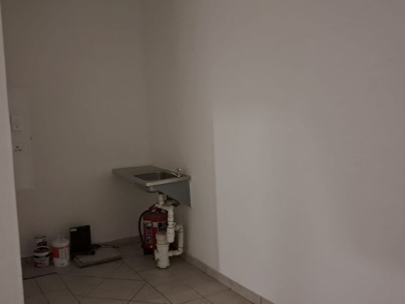 31m2 Retail space TO LET in Eco Park - Photo 6