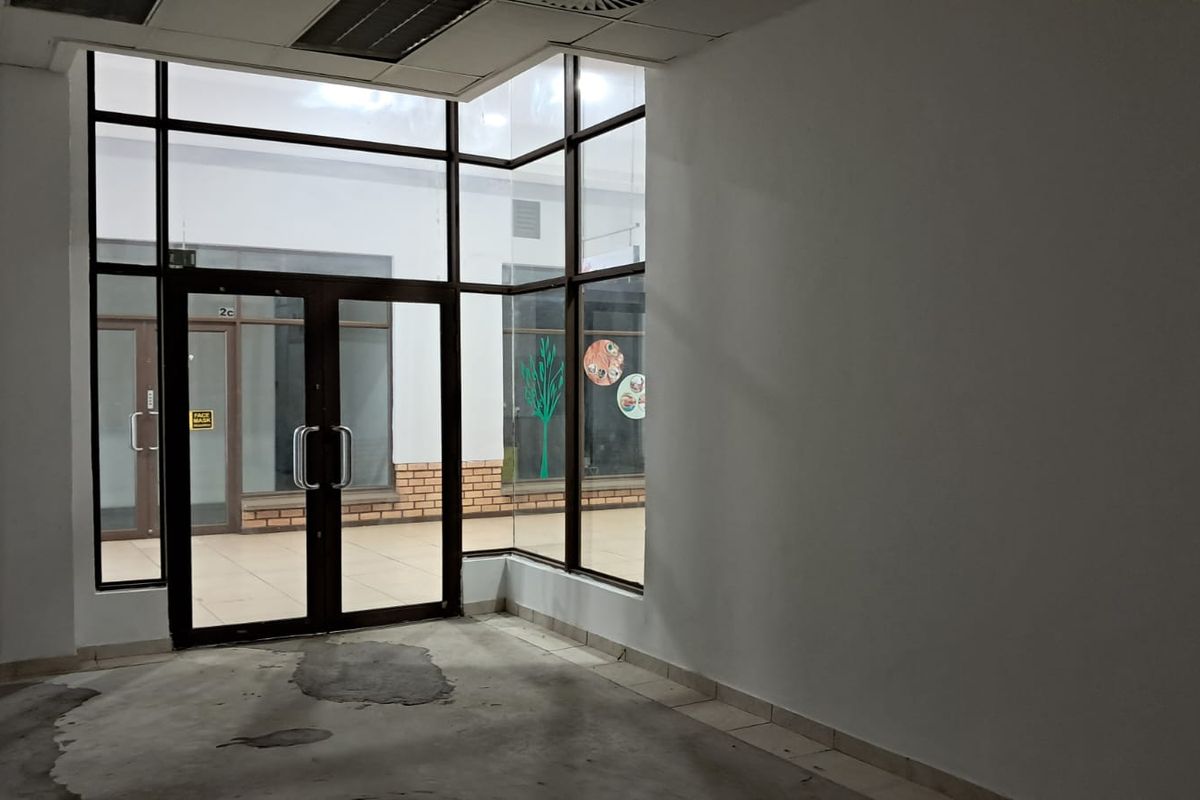 31m2 Retail space TO LET in Eco Park - Photo 2