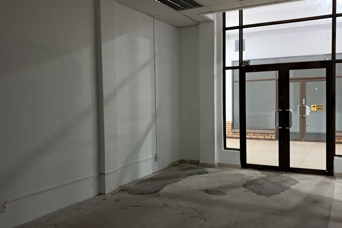 31m2 Retail space TO LET in Eco Park - Photo 5