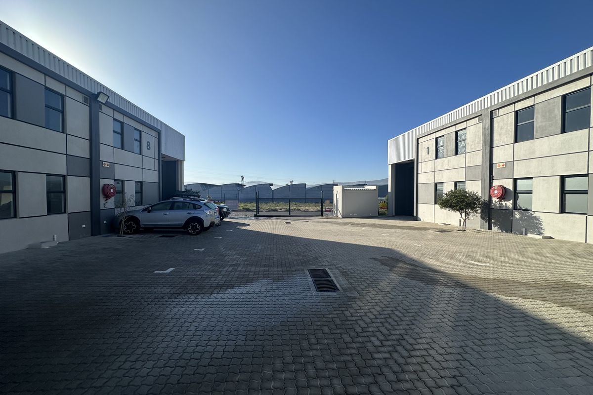 General Industrial Warehouse For Sale! - Photo 4