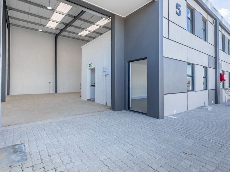 General Industrial Warehouse For Sale! - Photo 7