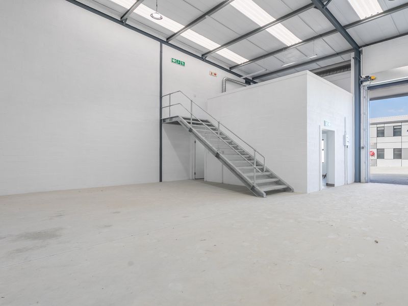 General Industrial Warehouse For Sale! - Photo 8