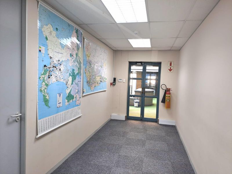 476m2 Ground Floor Office Space to Let in Century City - Photo 8