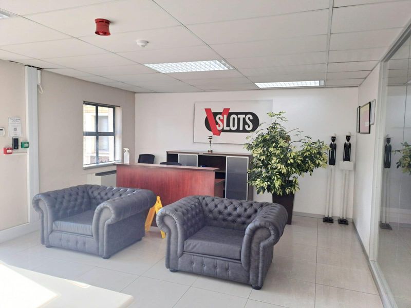 476m2 Ground Floor Office Space to Let in Century City - Photo 6