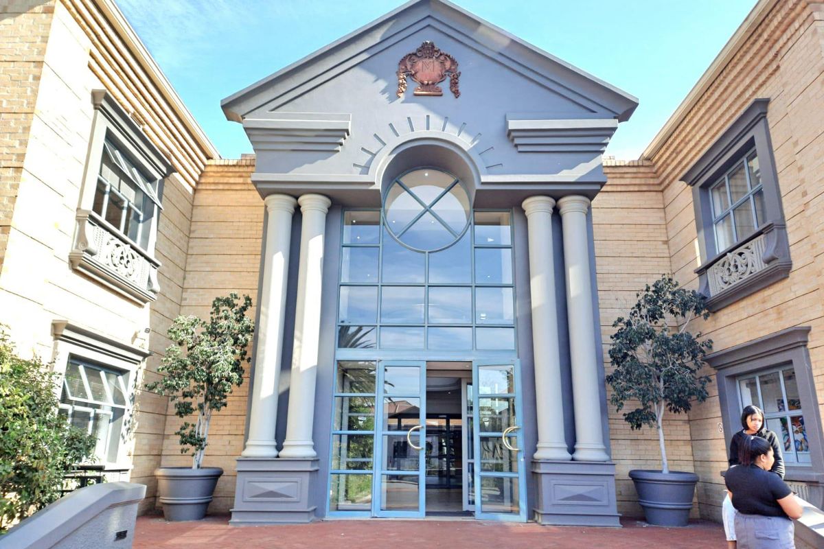 476m2 Ground Floor Office Space to Let in Century City - Photo 2