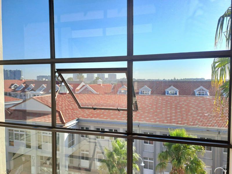 4th Floor Cnr office Space to Let in Century City - Photo 6