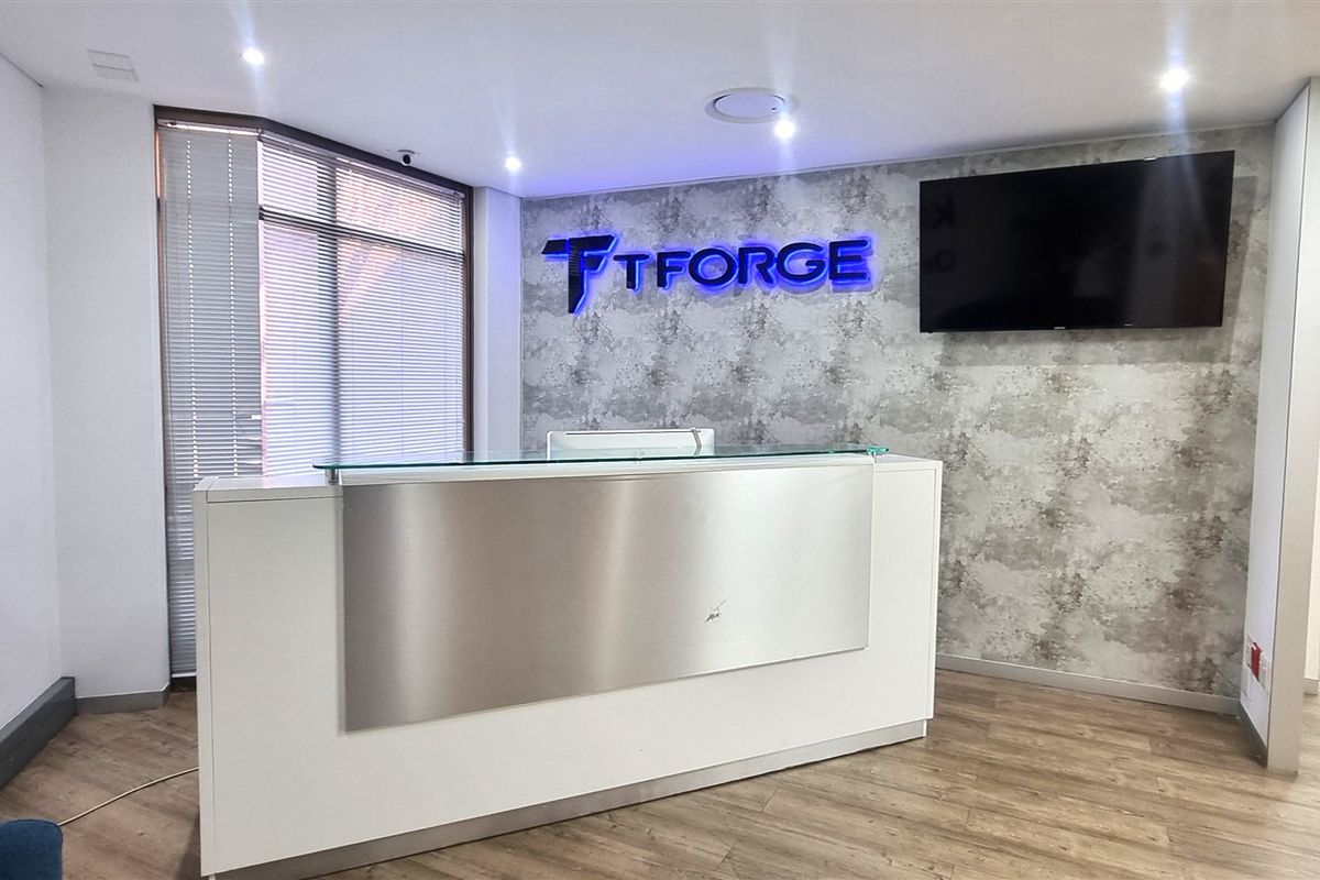 Beautifully Furnished Office Space to let in The Woodlands - Photo 4