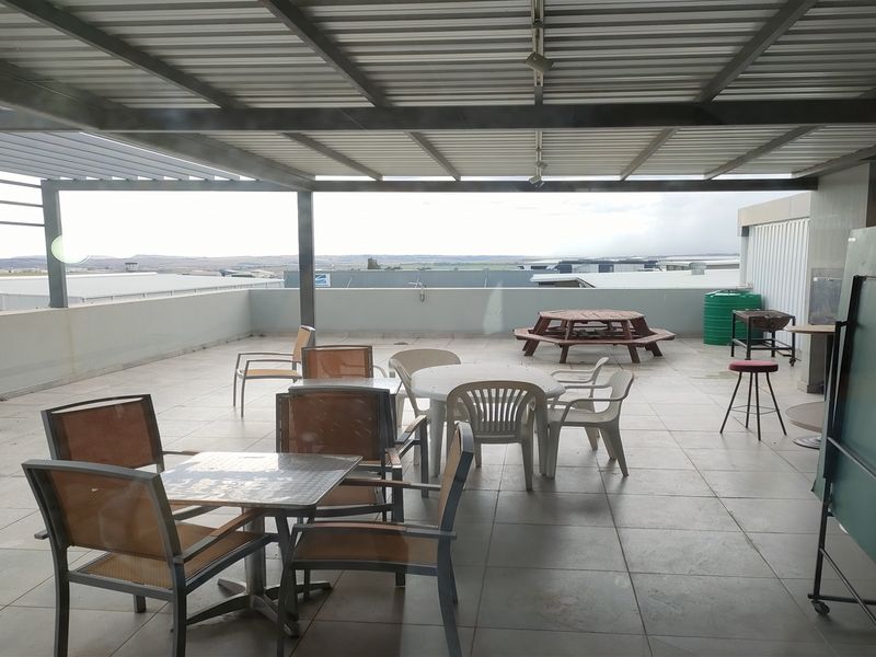 1122m2  Warehouse  - TO LEASE - Photo 8