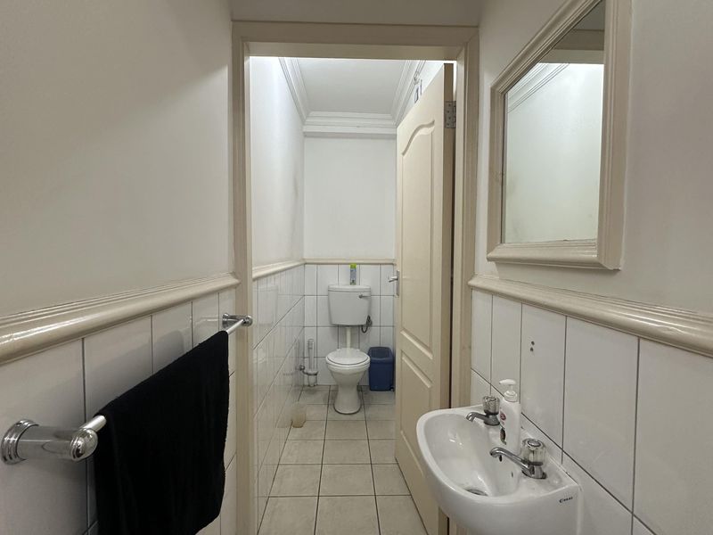 Montague Gardens - Commercial Space to Let! - Photo 8