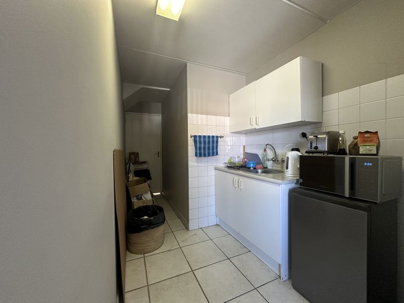 Industrial Unit To Let - Killarney Gardens! - Photo 3