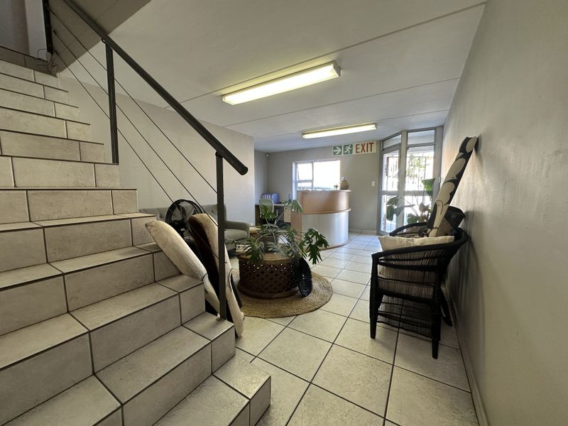 Industrial Unit To Let - Killarney Gardens! - Photo 2