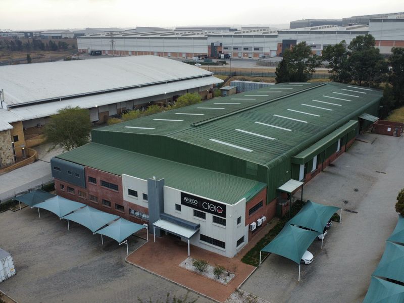 Industrial facility to let in Linbro Park - Photo 4