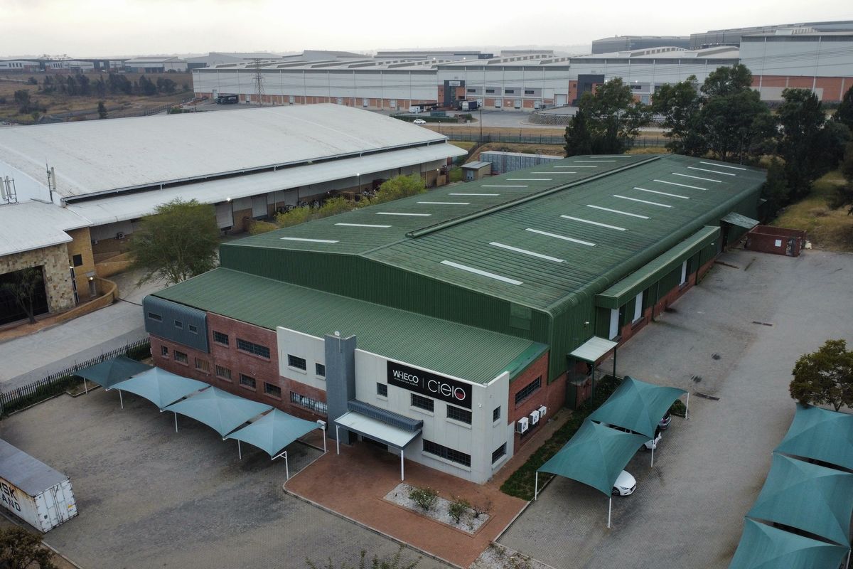 Industrial facility to let in Linbro Park - Photo 4