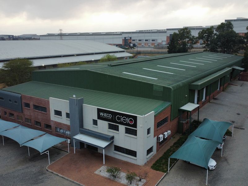 Industrial facility to let in Linbro Park - Photo 3