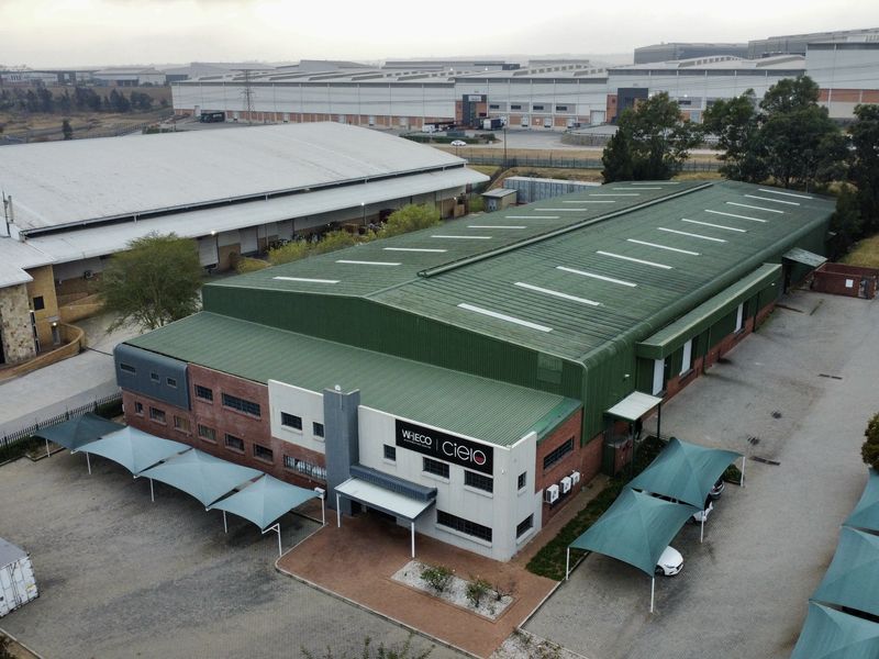 Industrial facility to let in Linbro Park - Photo 5