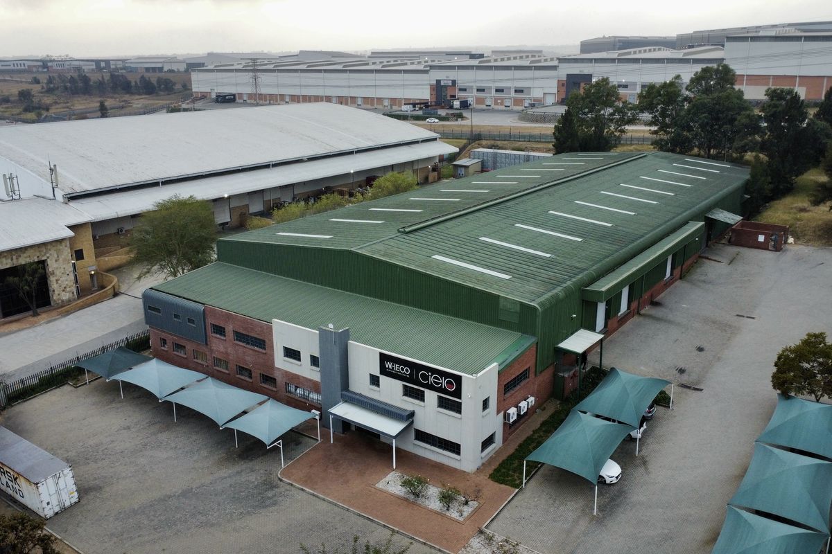 Industrial facility to let in Linbro Park - Photo 5