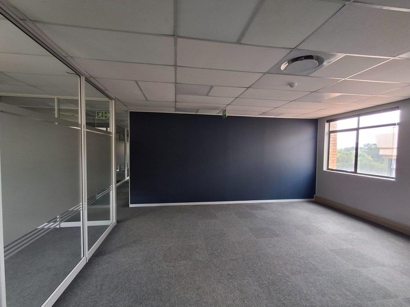 Grade A Office Space in Faerie Glen - Backup Power & 24/7 Security - Photo 6