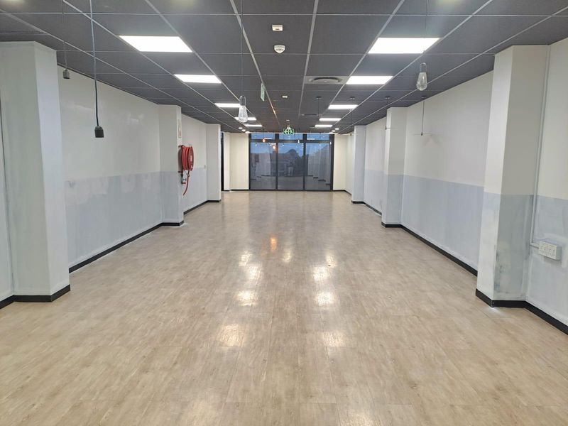 A Grade Office Space to Let in Waterhouse Place, Century City - Photo 6