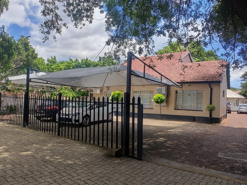 Prime Street-Facing Offices - Photo 2