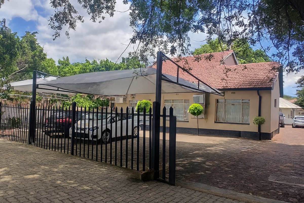 Prime Street-Facing Offices - Photo 2