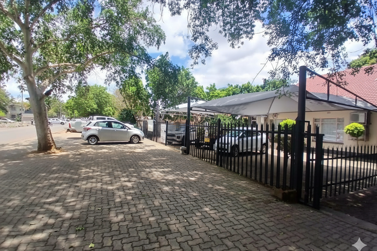 Prime Street-Facing Offices - Photo 5