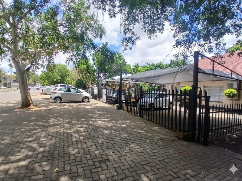 Prime Street-Facing Offices - Photo 5
