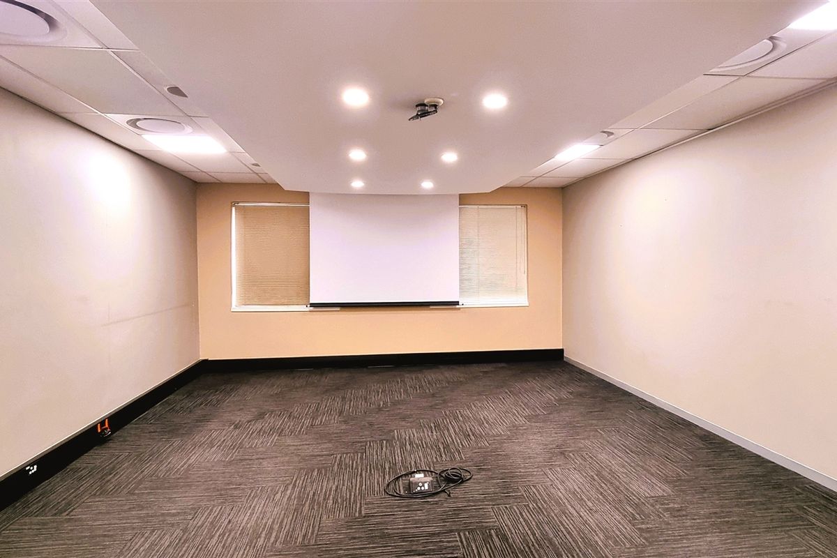 Office space For Sale in Turnberry Office Park - Photo 4