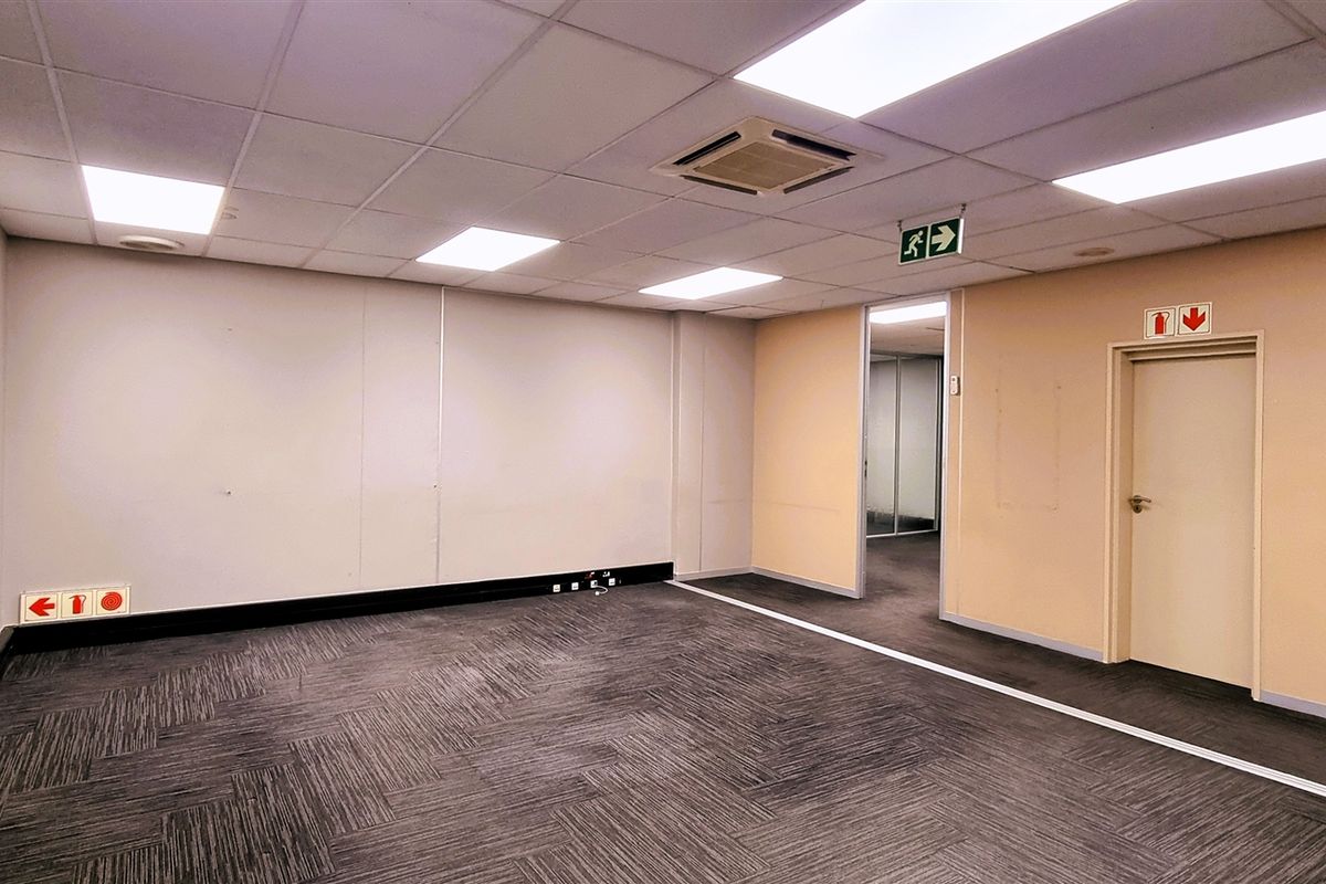 Office space For Sale in Turnberry Office Park - Photo 5