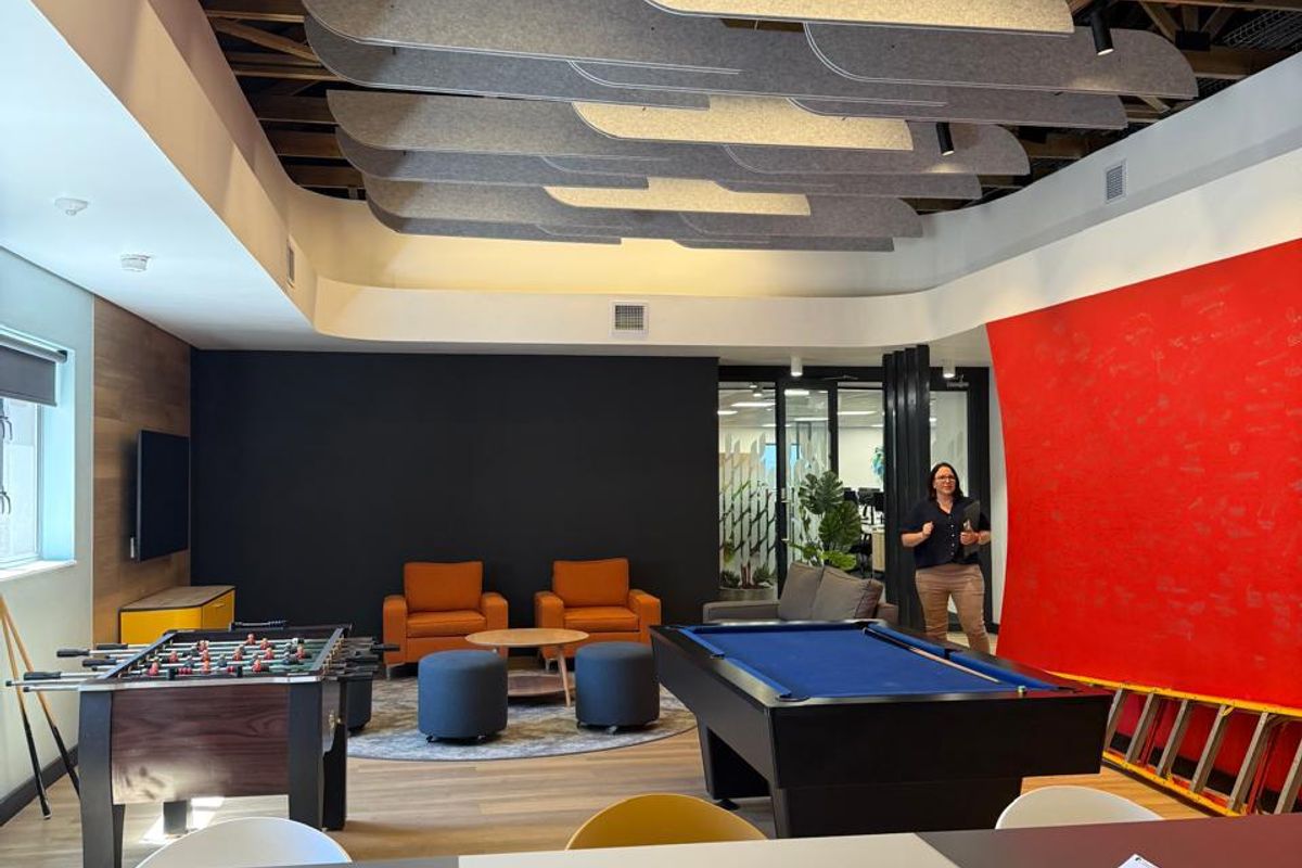 Stunning Fully Fitted Office Space to let in Centennial Place, Century City - Photo 4