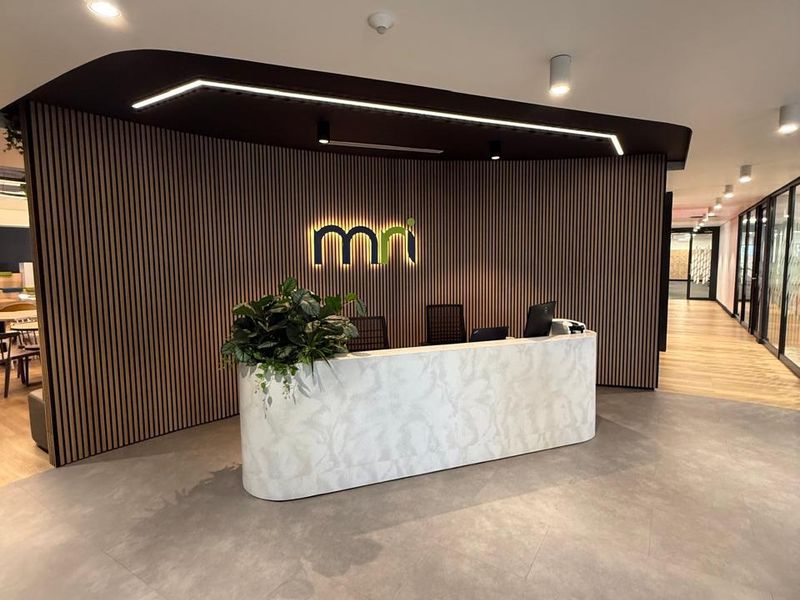 Stunning Fully Fitted Office Space to let in Centennial Place, Century City - Photo 3