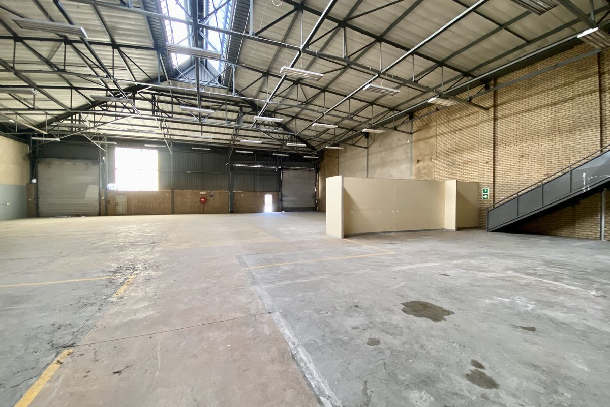 1,334m2 Warehouse & Office To Let in Corporate Park South, Midrand - Photo 4