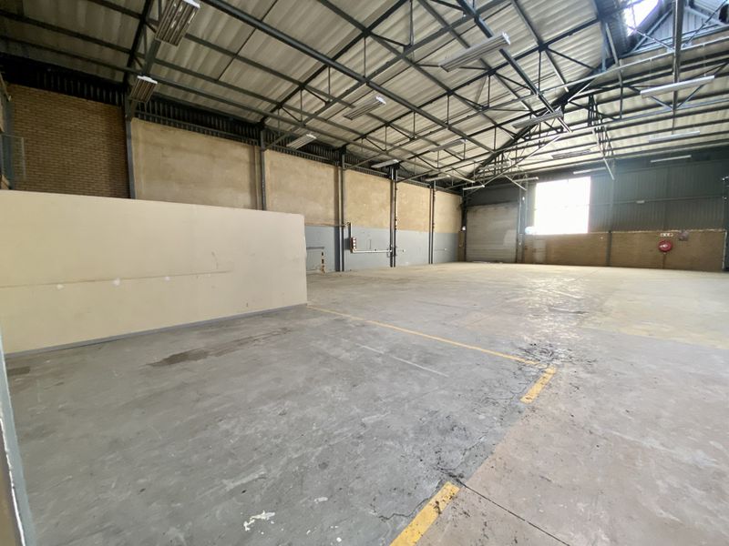 1,334m2 Warehouse & Office To Let in Corporate Park South, Midrand - Photo 5