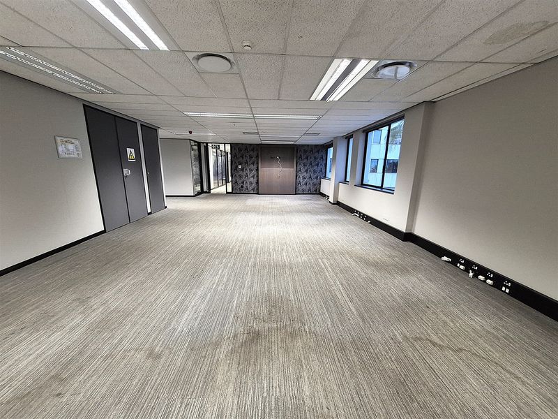 Office Space to Let in Rosebank - Photo 6