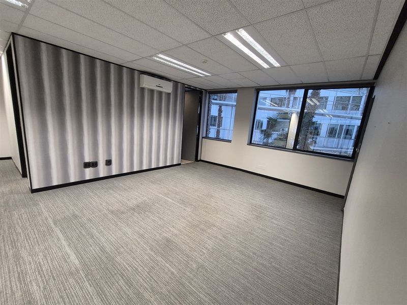 Office Space to Let in Rosebank - Photo 4