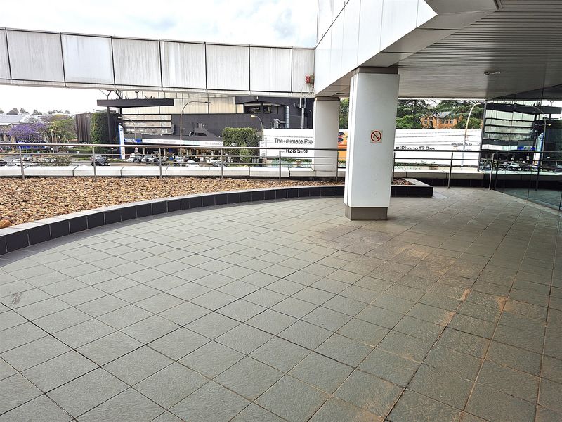 Office Space to Let in Rosebank - Photo 2