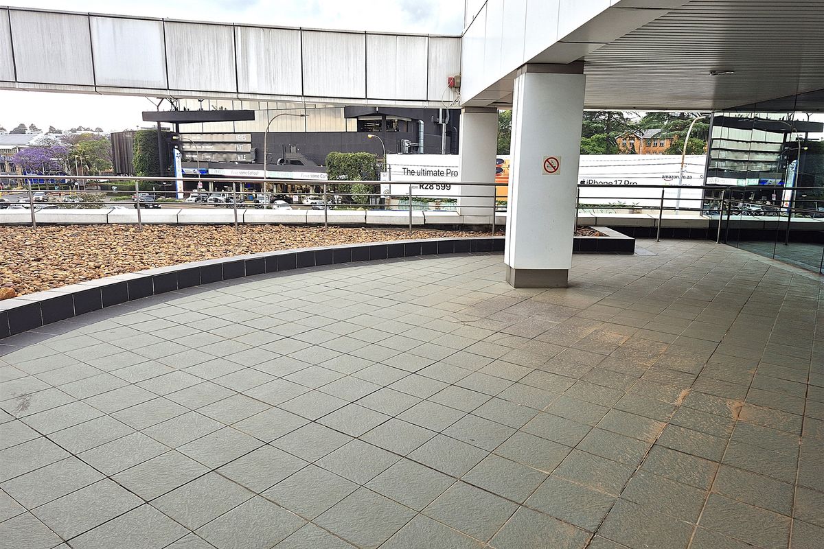 Office Space to Let in Rosebank - Photo 2