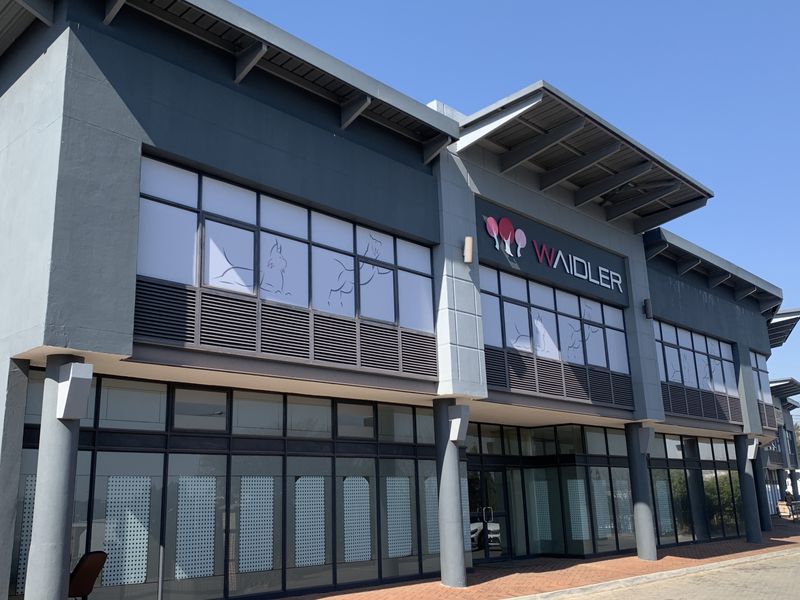 Warehouse to let in Linbro Park - Photo 6