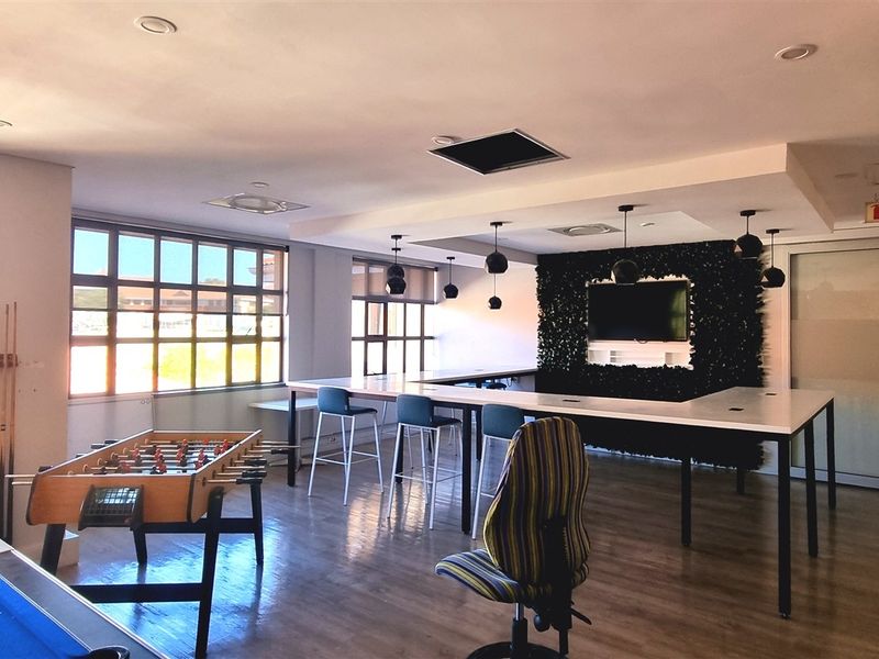 Office space to let in The Campus Bryanston - Photo 10