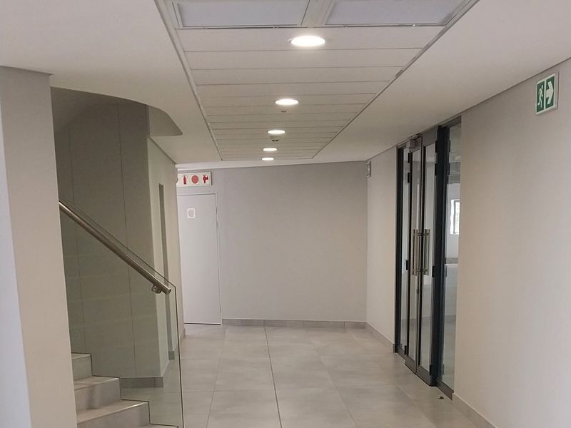Prime Offices to Let in Midrand with N1 Exposure - Photo 9