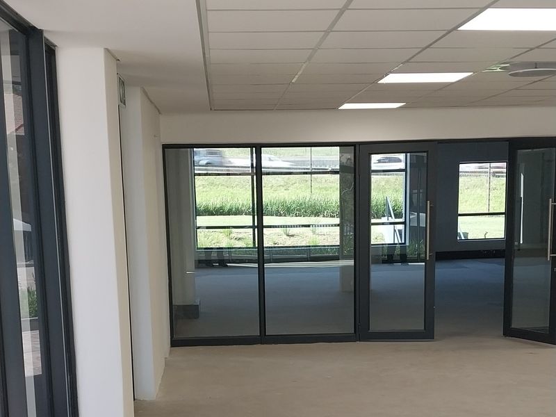 Prime Offices to Let in Midrand with N1 Exposure - Photo 6