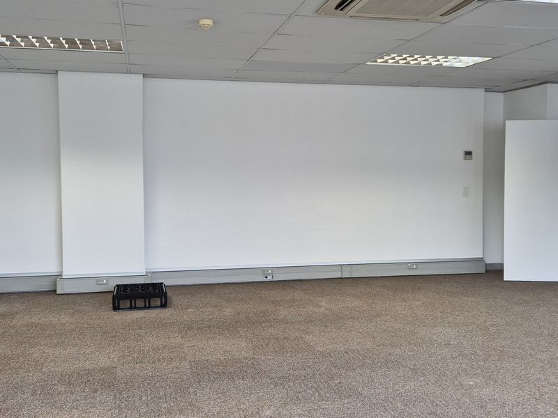 73 HERZOG BOULEVARD | ROGGEBAAI | FORESHORE | ENTIRE FLOOR - Photo 8
