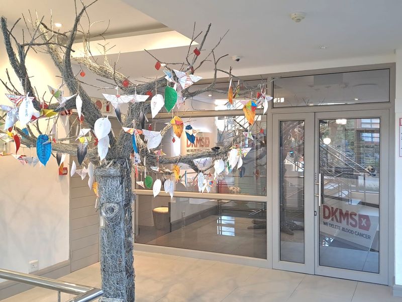 Ground Floor Office to let in Century City - Photo 3