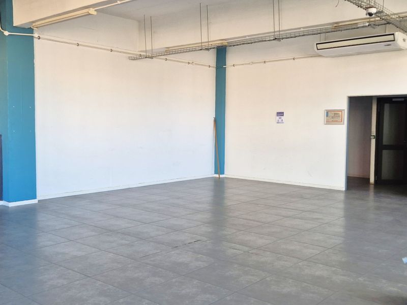 WOODSTOCK EXCHANGE | CREATIVE OFFICE | MOUNTAIN VIEWS | ALBERT ROAD - Photo 5