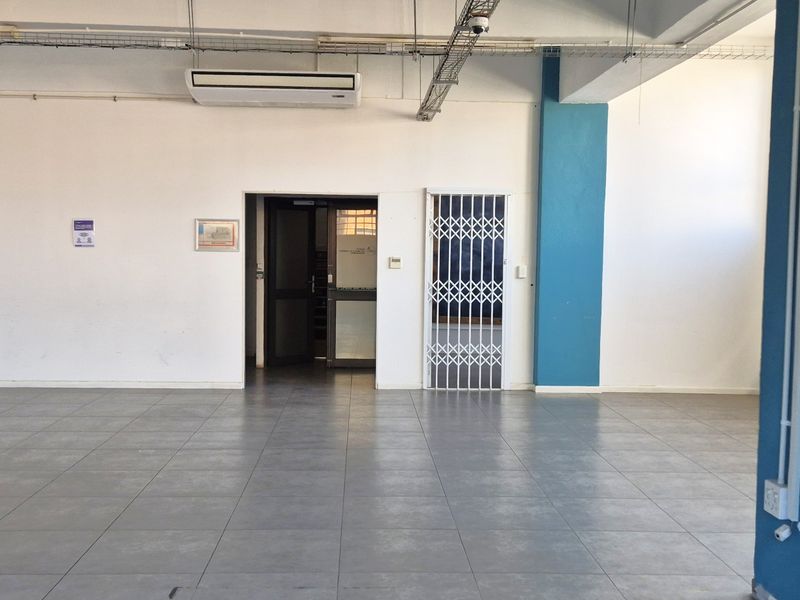 WOODSTOCK EXCHANGE | CREATIVE OFFICE | MOUNTAIN VIEWS | ALBERT ROAD - Photo 4