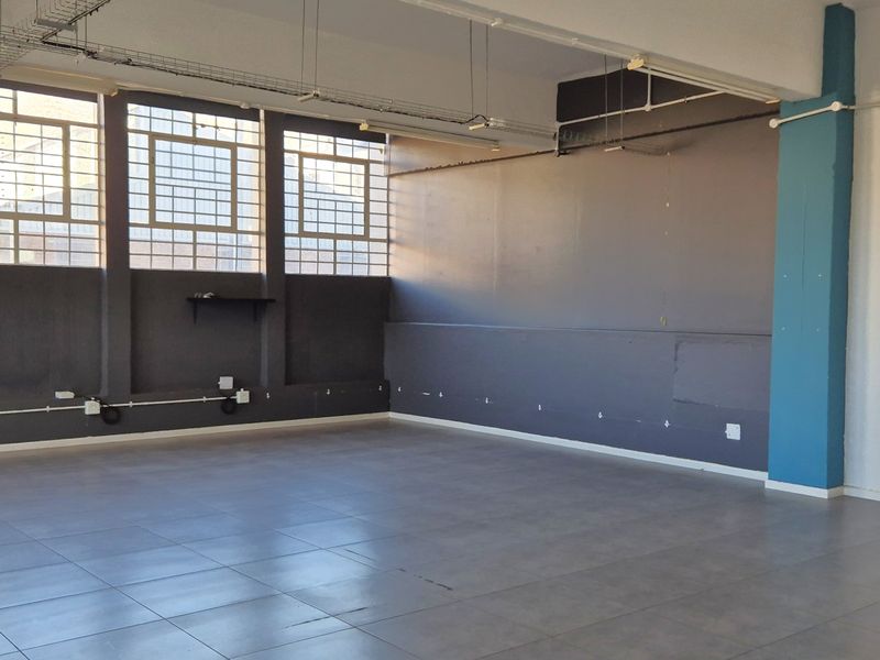 WOODSTOCK EXCHANGE | CREATIVE OFFICE | MOUNTAIN VIEWS | ALBERT ROAD - Photo 7