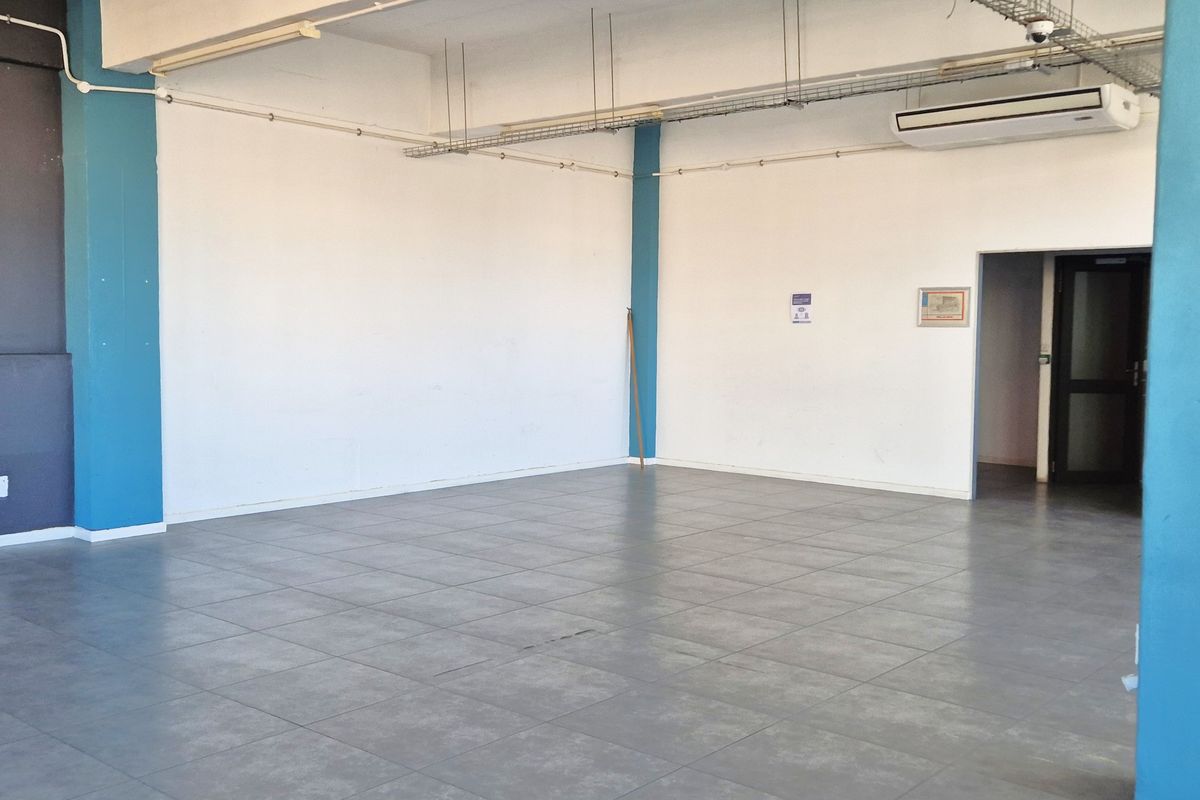WOODSTOCK EXCHANGE | CREATIVE OFFICE | MOUNTAIN VIEWS | ALBERT ROAD - Photo 5