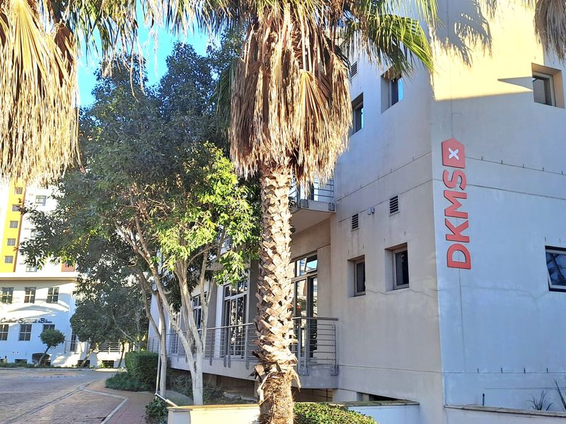 1st Floor Office Space To Let in Century City - Photo 3